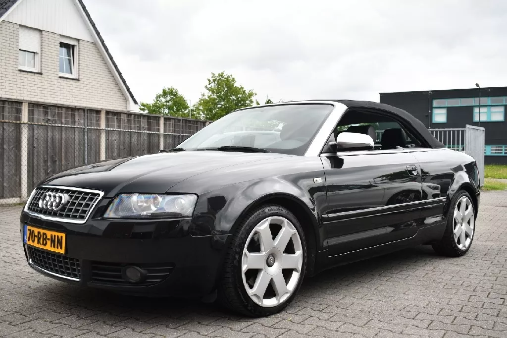 Audi A4 Cabriolet 2.4 V6 170PK *S-Line Leder|Clima|Cruise
