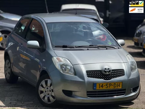 Toyota Yaris 1.3 VVTi|Airco|Centr-Verg|