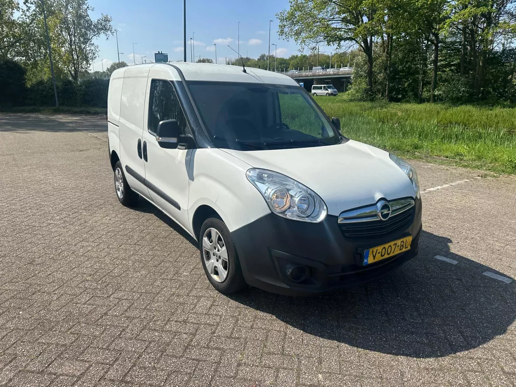 Opel Combo 1.3 CDTi Airco ecoFLEX White Edition