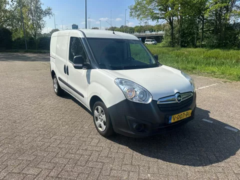 Opel Combo 1.3 CDTi Airco ecoFLEX White Edition