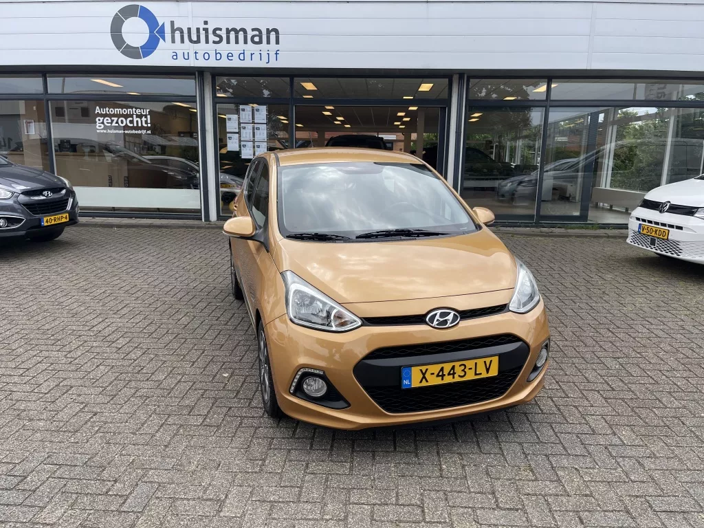 Hyundai i10 Worldcup Edition i-Motion Premium