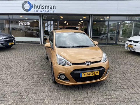 Hyundai i10 Worldcup Edition i-Motion Premium