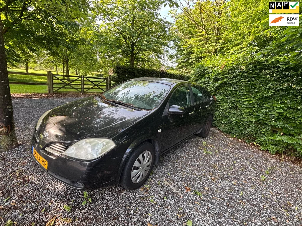 Nissan Primera 1.8 Selection