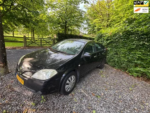 Nissan Primera 1.8 Selection