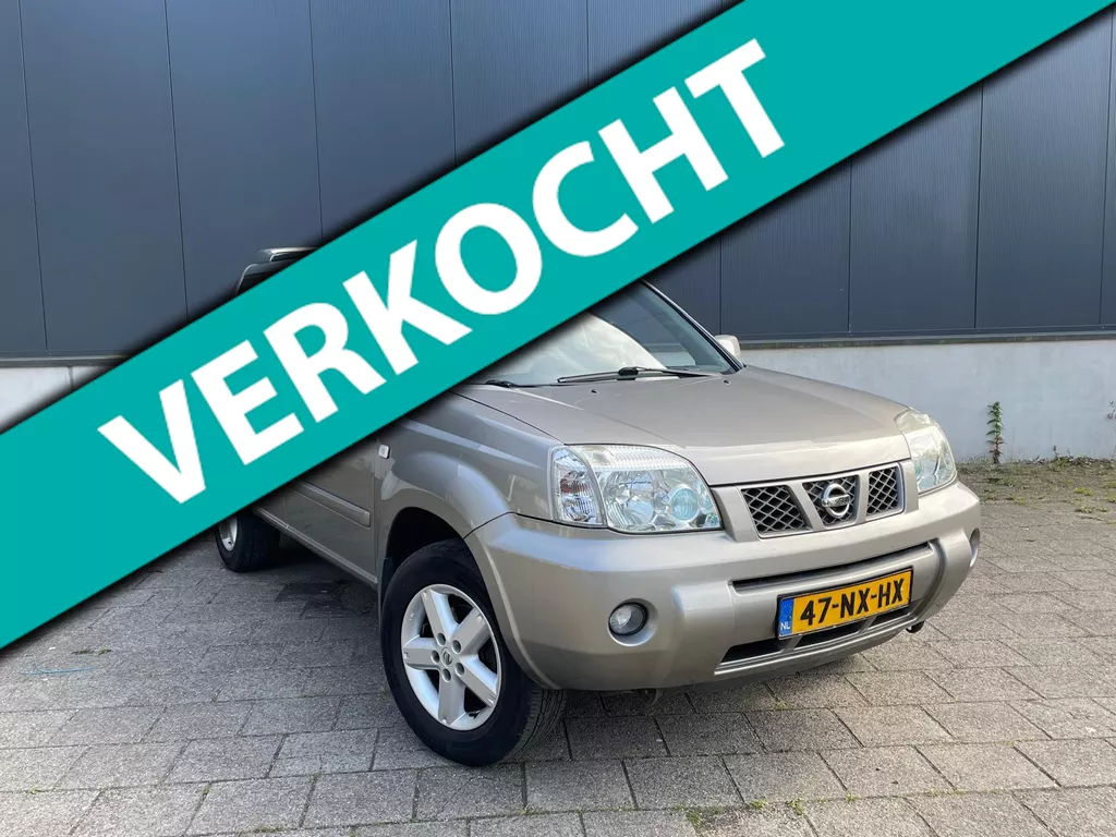 Nissan X-Trail 2.0 Comfort 4WD,erg netjes,trekhaak.