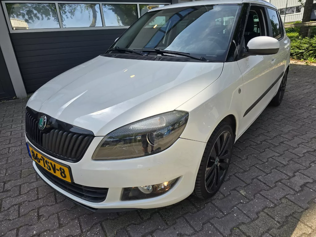 &Scaron;koda Fabia 1.2 TSI LEER AMBITION RS UITVOERING