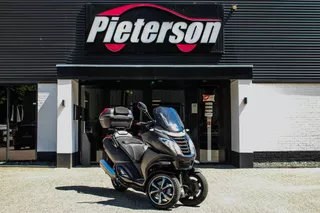 Peugeot Scooter Metropolis Black Edition
