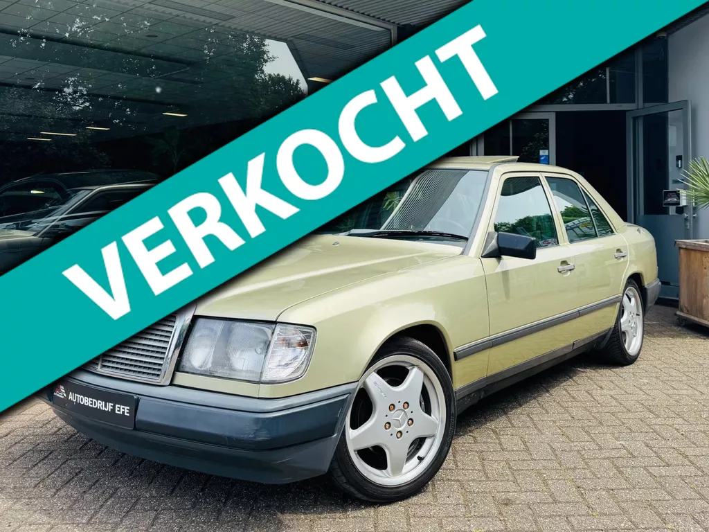 Mercedes-Benz 200-500 (W124) 300 E Automaat Schuif/Kanteldak Oldtimer