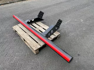 MAN 81.41660-5258 CHASSISBALK ACHTERBUMPER (ALS NIEUW)
