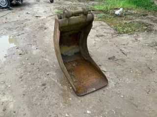 graafbak/ bananenbak
