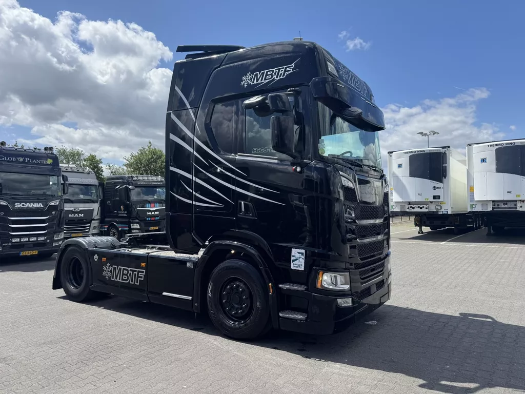 Scania S520,Full air , leather,4 balg,ipark cool, navi HT2833