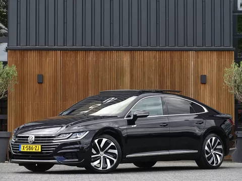 Volkswagen Arteon 2.0 TSI 191PK DSG / R-Line / 360&deg; / ACC / LED