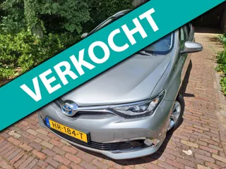 Toyota Auris Touring Sports 1.8 Hybrid Lease Pano/Half leder/Navi