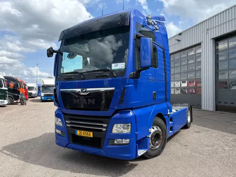 MAN TGX 18.500 XXL/Retarder/Alcoa/Sideskirts/Leather/ 526000 KM !!!!