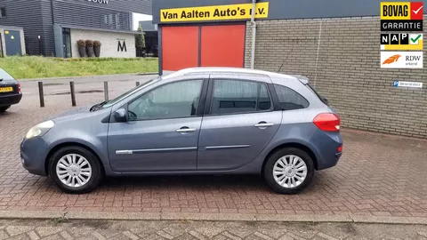 Renault Clio Estate 1.2 TCE Collection prijs is incl nieuwe apk, afleveringsbeurt incl filters en 3 maand garantie op motor