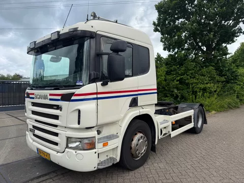 Scania P P310 EURO 3 / AUTOMATIC 3 PEDALS