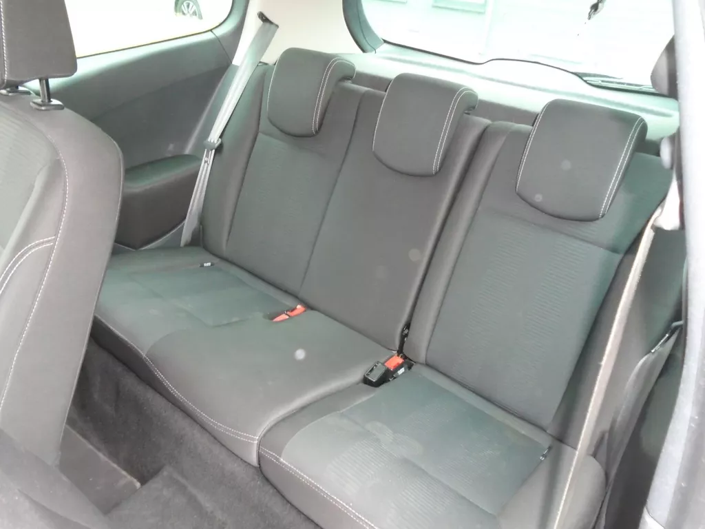 Renault Clio 1.2 Collection Nieuwe Apk Renault Clio 1.2 Collection Nieuwe Apk