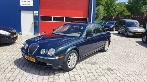 Jaguar S-type 4.0 V8 AUTOMAAT YOUNGTIMER LEDER INT CLIMA NAV