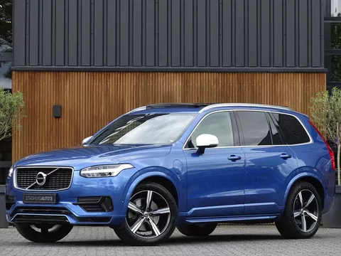 Volvo XC90 T8 408PK AWD / R-Design / B&amp;W / 7-pers. / LED