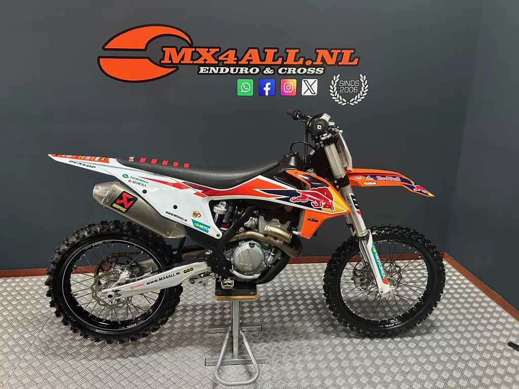 KTM 250 SXF 2019 61 uur !! Akrapovic Factory style