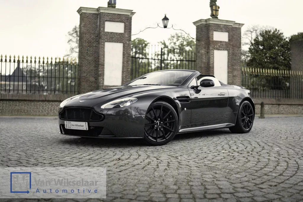 Aston Martin V12 Vantage Roadster 5.9 V12 Vantage S Carbon