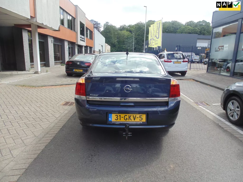 Opel Vectra 1.8-16V Executive met airco leer 2008