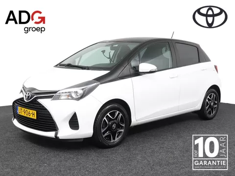 Toyota Yaris 1.3 VVT-i Aspiration Bi-Tone | Airco | Cruise-Control | Parkeercamera | Lichtmetalen-Velgen |