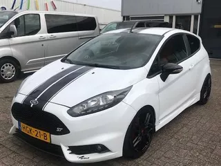 Ford Fiesta 1.6 ST2 RECARO