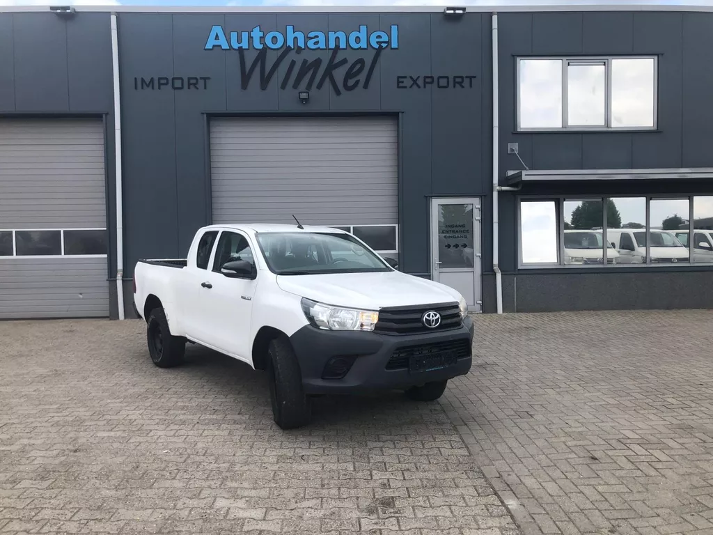 Toyota HiLux 2.4 D-4D-F Xtra Cab 4x4 AIRCO NETTO PRICE