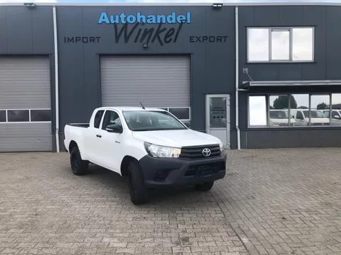 Toyota HiLux 2.4 D-4D-F Xtra Cab 4x4 AIRCO NETTO PRICE