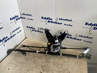 DAF 2435257 RUITENWISSERMECHANISME (ALS NIEUW MET SCHADE)