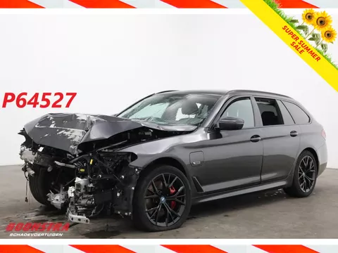 BMW 5 Serie Touring 530e xDrive Business Ed. Pano LED ACC Leder AHK