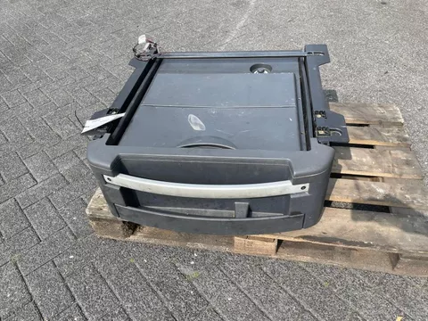 Renault 7484553934 / 7484581543 KOELKAST 26 LITER