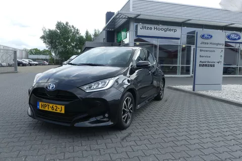 Toyota Yaris 1.5 Hybrid TeamD ADAPTIEVE CRUISE, CLIMA, CAMERA, PDC V&amp;A, STOELVERWARMING, 23.224KM
