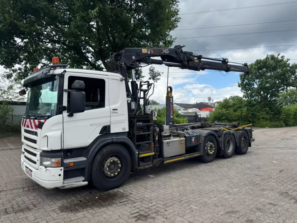 Scania P 360 8X2 EURO 5 HIAB 211E-3 HIPRO