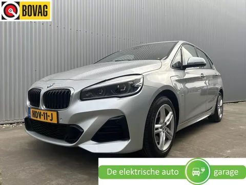 BMW 2-serie Active Tourer 225XE M SPORT PHEV | pano | apple carplay| verwarmde voorstoelen | leder | harman kardon geluidsinstallatie|