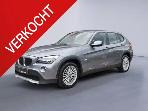 BMW X1 sDrive18i /Apple Carplay/Airco/Parkeersens.V+A/Elektrische ramen V+A/(MET GARANTIE*)