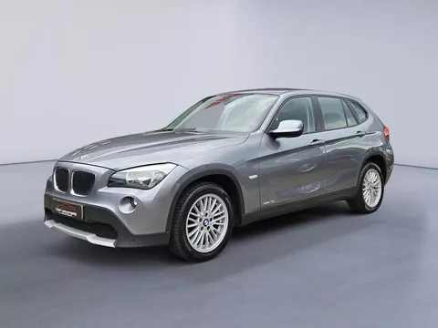 BMW X1 sDrive18i /Apple Carplay/Airco/Parkeersens.V+A/Elektrische ramen V+A/(MET GARANTIE*)
