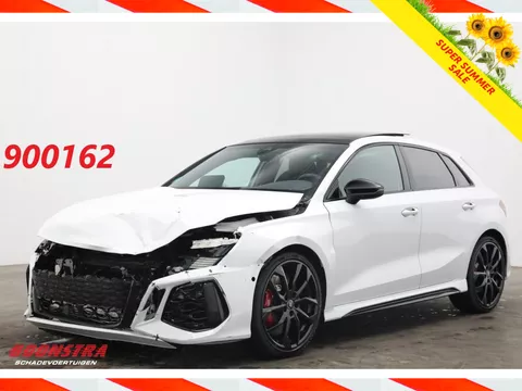 Audi RS3 Sportback 2.5 TFSI Quattro Pano Matrix ACC B&amp;O Camera 32.744 km!