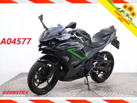 Kawasaki Ninja 500 SE Leo Vince ABS LED