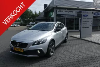 Volvo V40 Cross Country 1.6 D2 Summum CRUISE, CLIMA, NAVI, PDC, TREKHAAK, 239.922KM