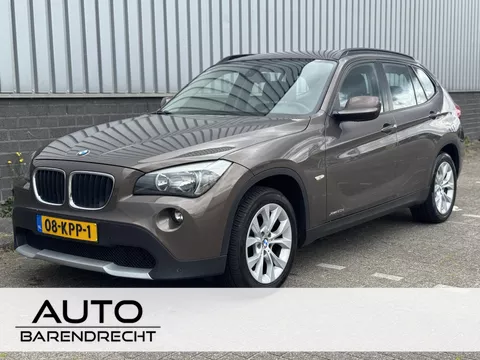 BMW X1 xDrive20d Executive Automaat | Navigatie | Youngtimer | Trekhaak | NAP