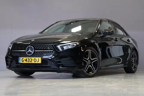 Mercedes-Benz A-klasse 200 AMG Sport Night Upgrade|VERKOCHT