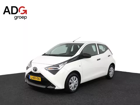 Toyota Aygo 1.0 VVT-i x-fun | Airco | Bluetooth telefoonvoorbereiding |
