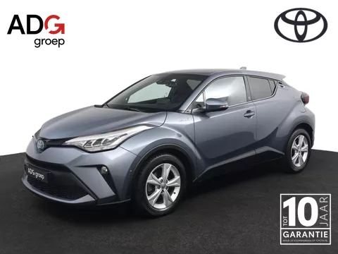 Toyota C-HR 1.8 Hybrid Business Plus | 18 Inch Zomerwielen aanwezig | Stoelverwarming | Trekhaak | Stuurwielverwarming | Dodehoek Detectie | Parkeersensoren Rondom |