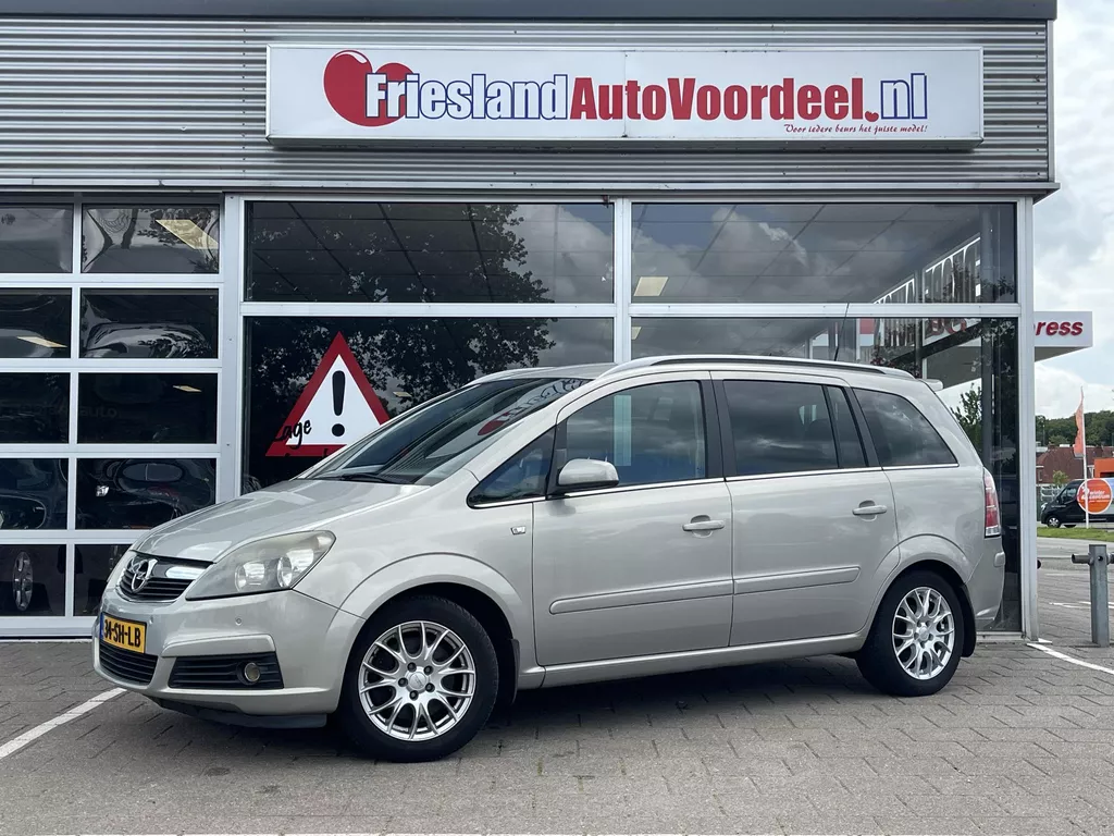 Opel Zafira 2.2 Cosmo 7 Persoons / APK: 5-2026! / Clima / Cruise