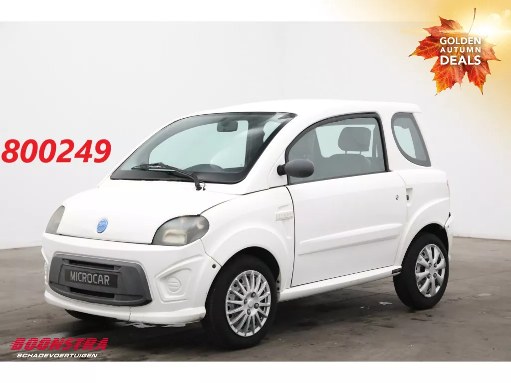 Microcar Du&eacute; Leder