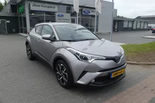 Toyota C-HR 1.8 Hybrid Dynamic ADAPTIVE CRUISE, CLIMA, NAVI, STOEL/STUURVERWARMING, 32.313KM