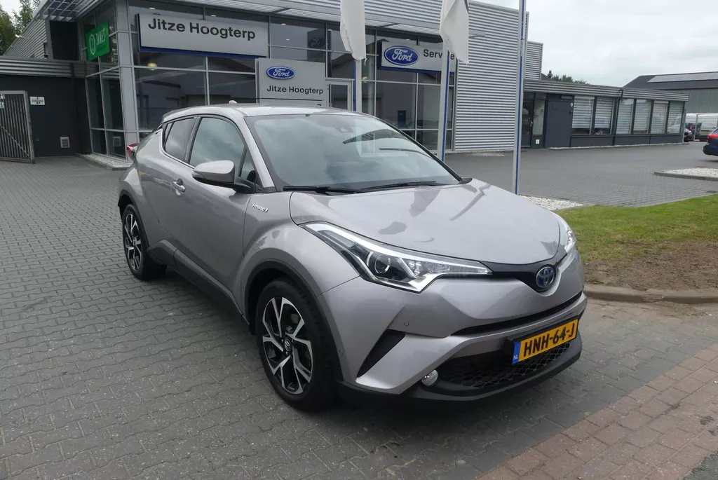 Toyota C-HR 1.8 Hybrid Dynamic ADAPTIVE CRUISE, CLIMA, NAVI, STOEL/STUURVERWARMING, 32.313KM