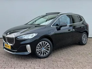 BMW 2 Serie Active Tourer 225e xDrive | Luxury | Leder | Panoramadak | LED